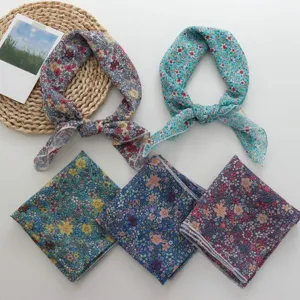 Fresh Pastoral Style Cotton Blend Ditsy Floral Square Scarf Women Elegant Comfortable Soft Decorative Small Neck Scarf Bandana