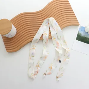 Écharpe en soie étroite à motif floral avec pendentif perle, bandeau doux pour accessoires femme.