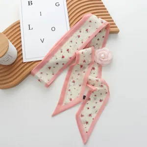 Pequeño pañuelo de gasa floral cinta para el pelo con accesorio de estampado de rosas