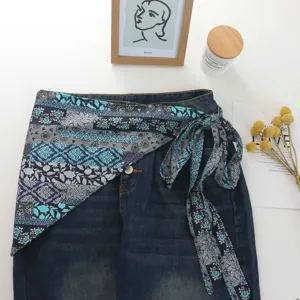 Φούστα τζιν τύπου wrap μέσης με μπλε paisley τυπωμένο μεταξωτό φουλάρι κομψό σχέδιο μόδας