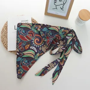 Vintage paisley print κομψό τριγωνικό μαντήλι μέσης από συνθετικό μετάξι για γυναίκες.
