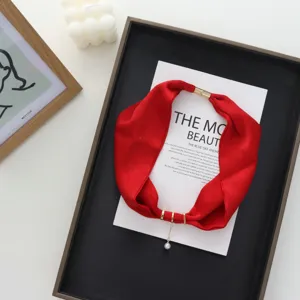 Summer thin solid color silk neckerchief for women, chic magnetic buckle and pearl pendant.