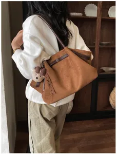 Vintage sude shopper tas voor dames, grote capaciteit casual schoudertas voor de winter.