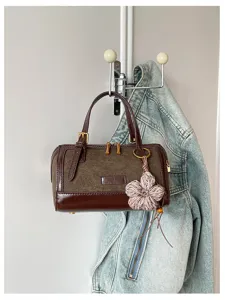 Retro contrast color boston bag women handbag chic shoulder bag detail view high quality