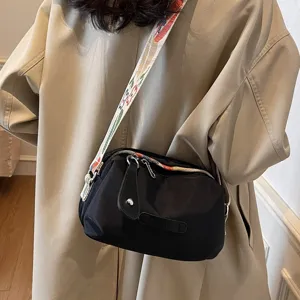 Stijlvolle schoudertas voor dames met patroonriem casual nylon crossbody tas voor dagelijks gebruik.