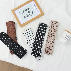 Foulard rétro à pois pour femme, élégant long foulard étroit pour accessoires de mode.