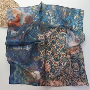 Écharpe carrée patchwork style peinture à l'huile vintage, design floral léger pour femmes.