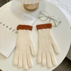Women Winter Warm Knit Gloves Floral Lace Trim Touch Screen Five Finger Mittens Polyester Elegant Cold Weather Hand Warmer