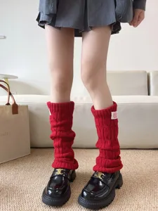 Jambières en tricot rouge pour femmes, chaussettes thermiques d'hiver, accessoire élégant.