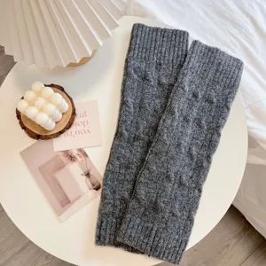 Jambières confortables en tricot torsadé gris foncé pour femmes, chaussettes d'hiver chaudes.