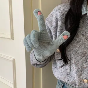 Stay warm and stylish this autumn with these minimalist knit touch screen fingerless gloves.