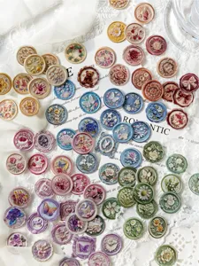 Pegatinas en relieve de sello de cera vintage, primer plano de pegatinas de diario