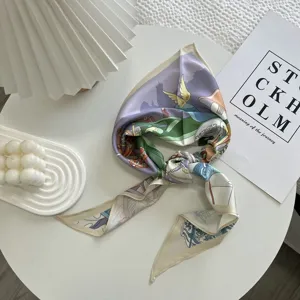 Dames Mode Bedrukte Driehoekige Sjaal Zijdegevoel Halstuch Veelzijdige Haarband Hoofdwikkel Decoratieve Hals Sjaal Voor Dagelijks