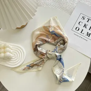 Koreaanse mode zijden sjaal driehoekige halsdoek stijlvolle haarband hoofddeksel chic