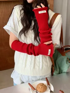 Longues mitaines tricotees rouges gants sans doigts mode hiver accessoire tres mignon