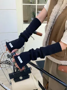 Longs chauffe-bras en tricot noir gants sans doigts élégants manches d'hiver pour femmes