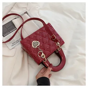 Red patent leather quilted handbag stylish heart pattern women shoulder cross body bag.