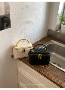Quilted chain vanity bag, luxury leather top handle shoulder crossbody handbag for women.