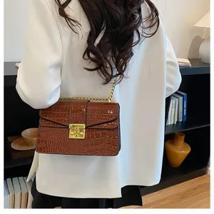 Chic women crocodile pattern shoulder bag stylish chain crossbody bag fashion handbag