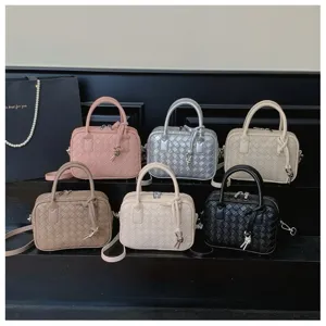 Stylish woven shoulder bag casual crossbody handbag premium fashion designer style women accessory