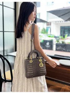 Elegant grey crocodile pattern women handbag, classic top handle shoulder cross body bag.