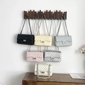 Classic quilted chain shoulder bag women luxury design fashion crossbody bag stylish