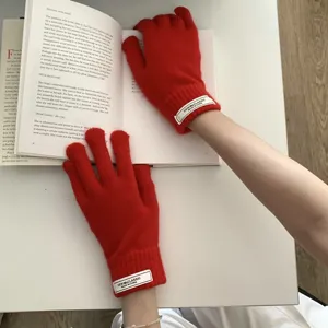 Guantes táctiles de punto rojo liso para mujer, elegantes guantes de invierno cálidos.