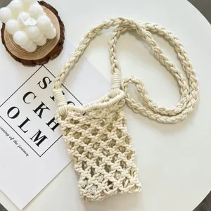 Beige Makramee Handytasche handgefertigt gewebte Umhängetasche lässiger Sommer Strand Alltag.
