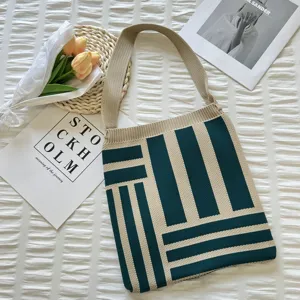 Sac cabas d'épaule en tricot bicolore, sac à main casual géométrique tendance pour femme.