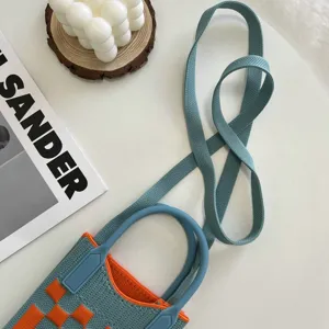 Sac bandoulière mini en tricot pour téléphone, sac à main carré tendance pour femmes et filles.
