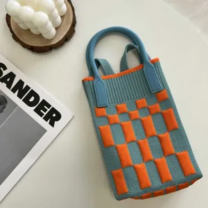 Sac à bandoulière tricoté mini style ins coréen avec motif à blocs bleu et orange tendance.