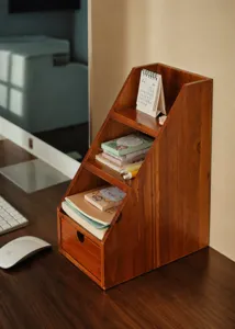 Organizer da scrivania in legno massello multistrato per documenti vista dettagli ufficio