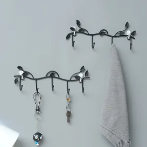 Punch-free iron wall coat hook Nordic leaf design key holder for entry room home decor.