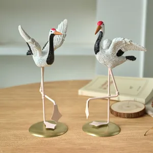 Resin Crane Figurine Nordic Style Animal Sculpture Tabletop Ornament Home Decor Courtyard Pond Landscape Decoration