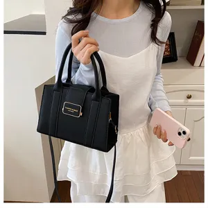 Sac cabas fourre-tout en cuir PU noir sac à main bandoulière décontracté grande capacité
