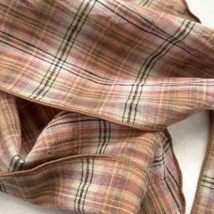 Vintage Kariertes Dreiecktuch, atmungsaktiver Stoff, stilvolles Retro Lagen Accessoire Damen.