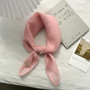 Roze chiffon vierkante sjaal lichtgewicht stijlvol en schattig accessoire 67x67cm