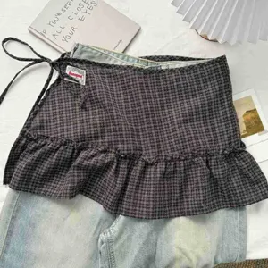 Plaid layered ruffled skirt mini skirt high waist vintage college style fashion apparel detail