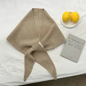 Bufanda triangular de punto liso para mujer, calentador de cuello de invierno acogedor.