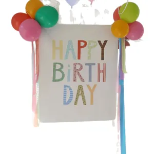 Tissu de fond d'anniversaire coloré macaron avec ballons et rubans pour fête.