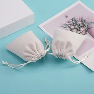 Beigefarbener Samt Kordelzugbeutel fuer Schmuck Geschenk Aufbewahrung, weiche Beutel.