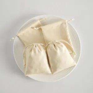 Beige Samt Kordelzug Beutel für Schmuck Geschenkverpackung, kleine Aufbewahrung Tasche.