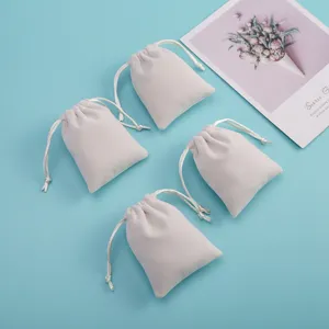 Creme-weiße Samt Kordelzug Beutel für Schmuck Geschenk Verpackung Aufbewahrung 4er Set