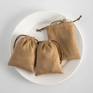 Braune Wildleder Kordelzug Schmuckbeutel Set, weiche Samt Aufbewahrungstaschen für Accessoires.
