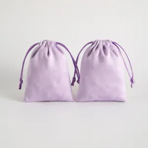 Helle lila Samt Kordelzug Schmuckbeutel Set, weiche Flanell Geschenktüten für kleine Gegenstände.