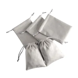 Graue Samt Kordelzug Schmuckbeutel, weiche kleine Geschenktaschen für Accessoires gesucht.