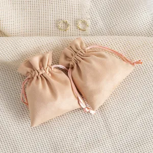 Velvet jewelry drawstring gift pouch soft storage bags for small accessories earrings candy packaging