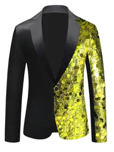 Stilvoller Herren Pailletten Blazer in Schwarz und Gold, asymmetrisches Design für Bühne.