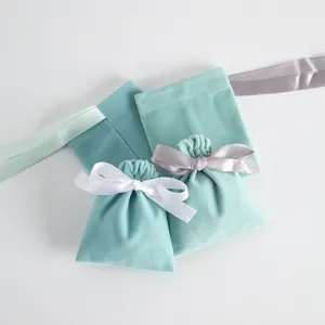 Grüne Samt Schmuck Beutel mit Schleife, weiche Kordelzug Tasche für kleine Geschenke.