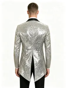 Vue arrière détaillée du frac à sequins argentés pour hommes avec revers noirs.